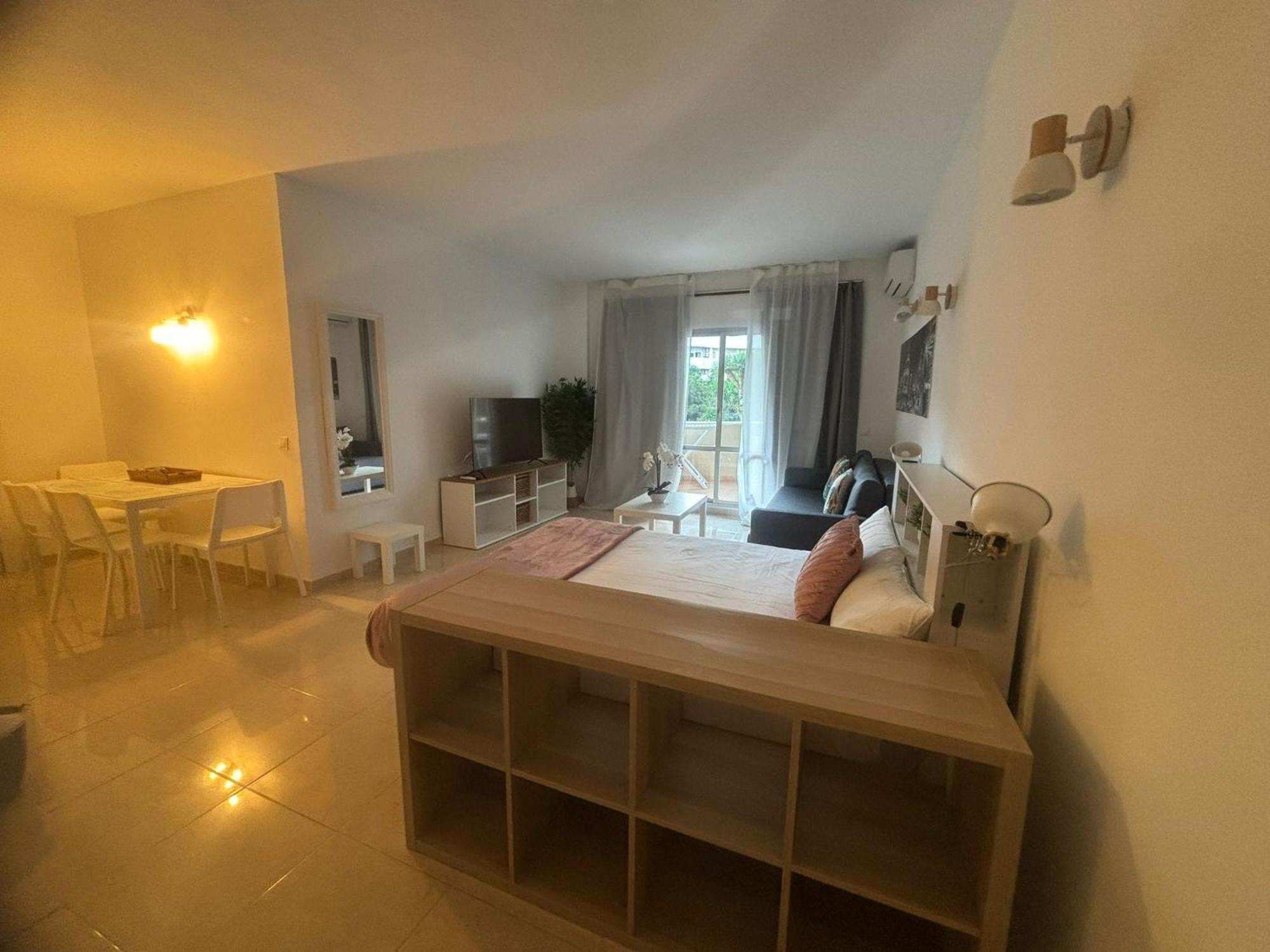 Apartment Deluxe En Benalbeach By Benalnova