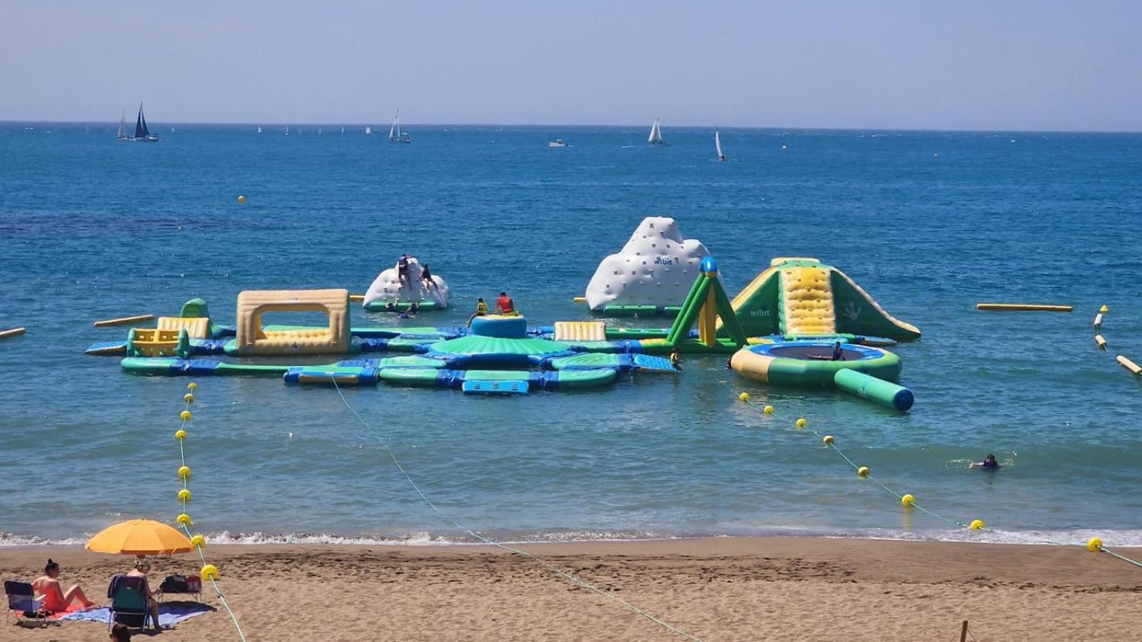 Deluxe En Benalbeach By Benalnova